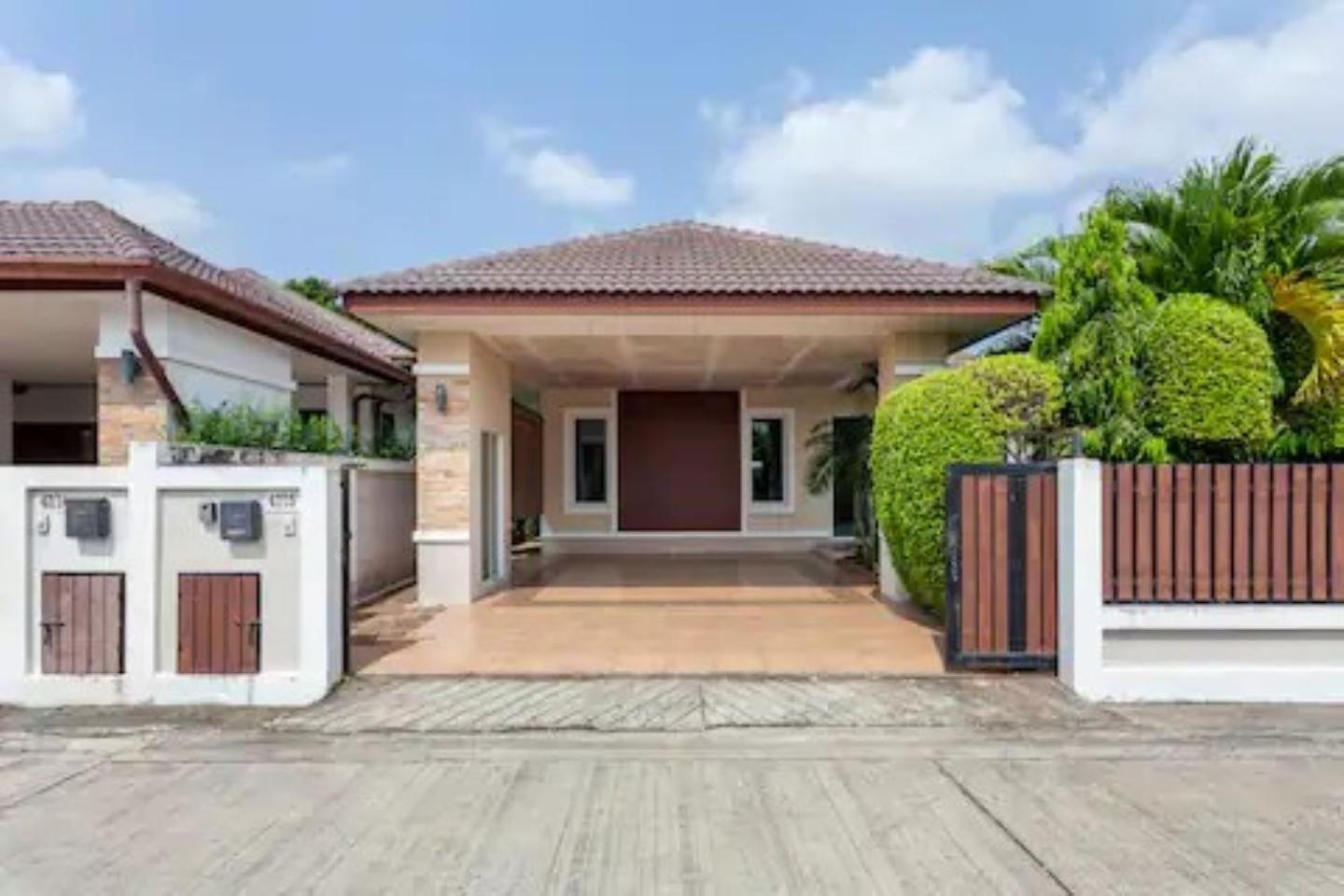 Luxury 3 Bed Pool Villa Ban Huai Yai Exterior photo
